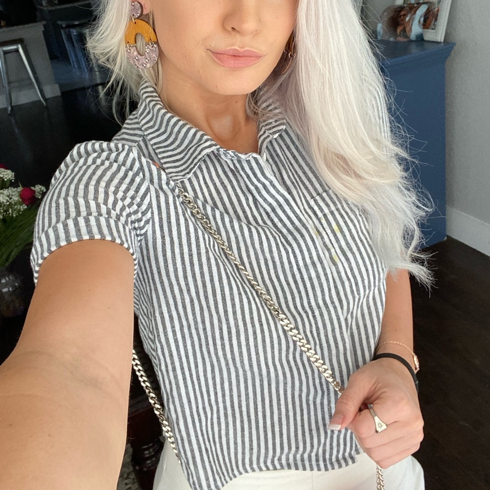 Blue and white stripped crop shirt